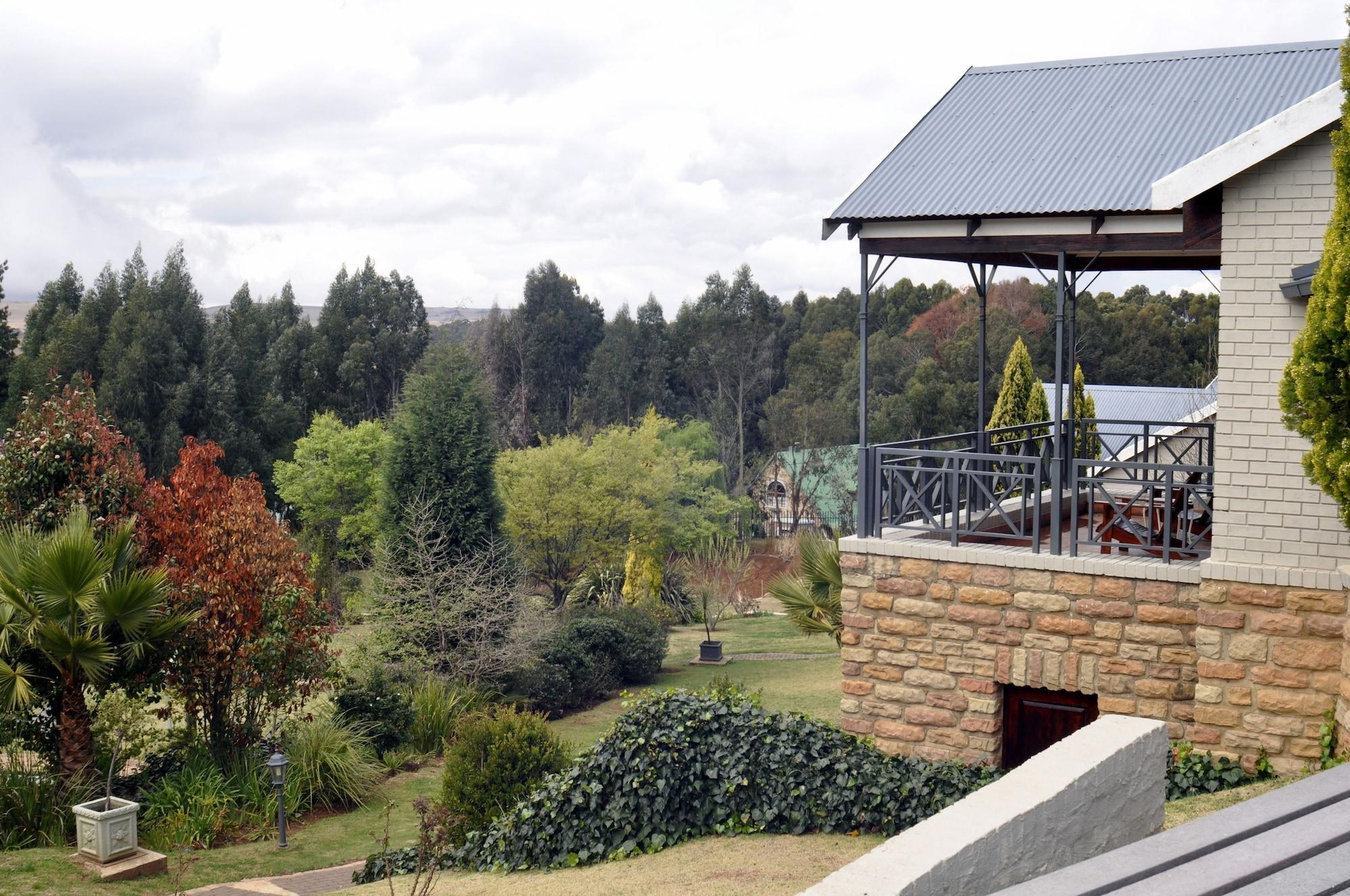 The Highlander Hotel Dullstroom Dış mekan fotoğraf
