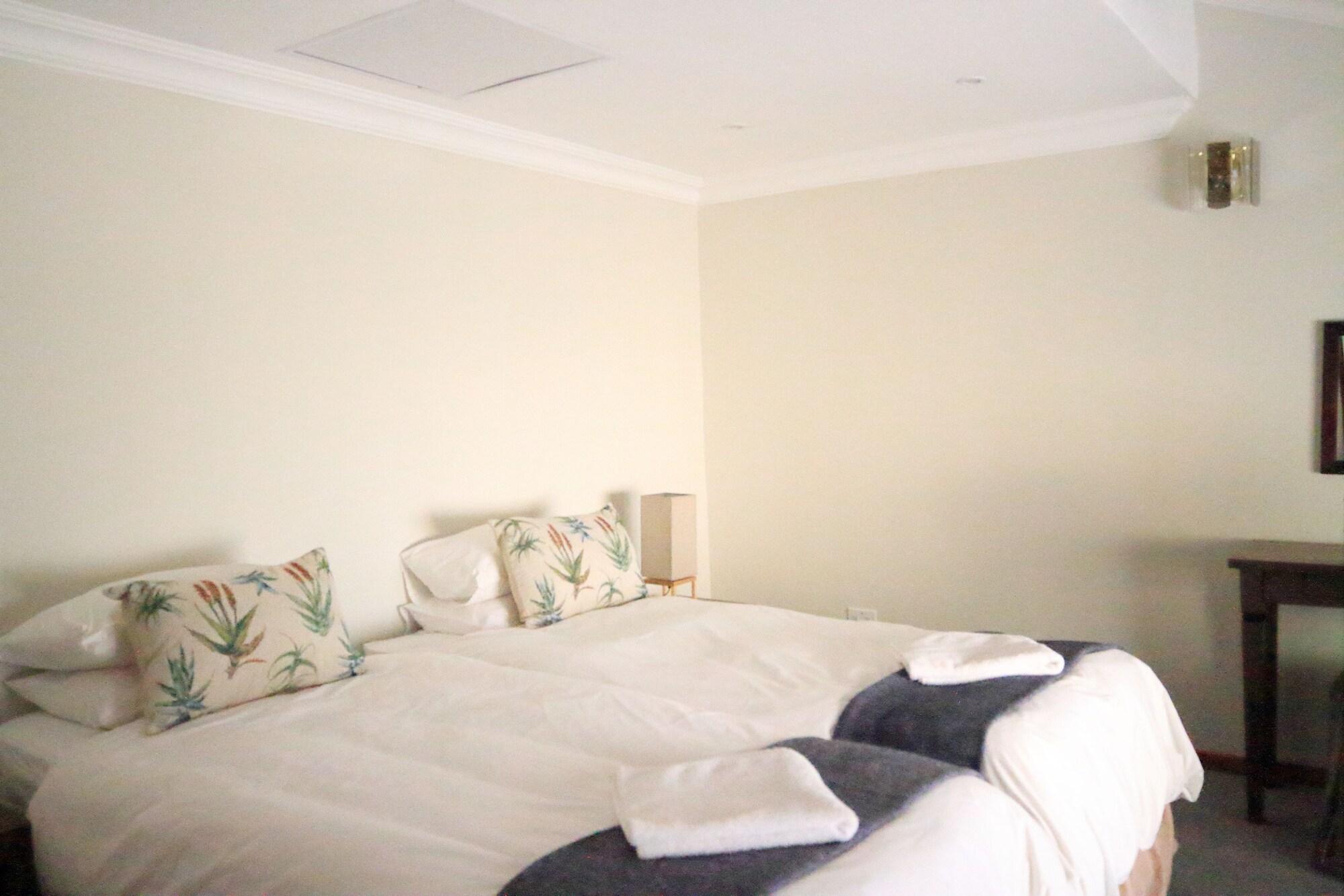 The Highlander Hotel Dullstroom Dış mekan fotoğraf