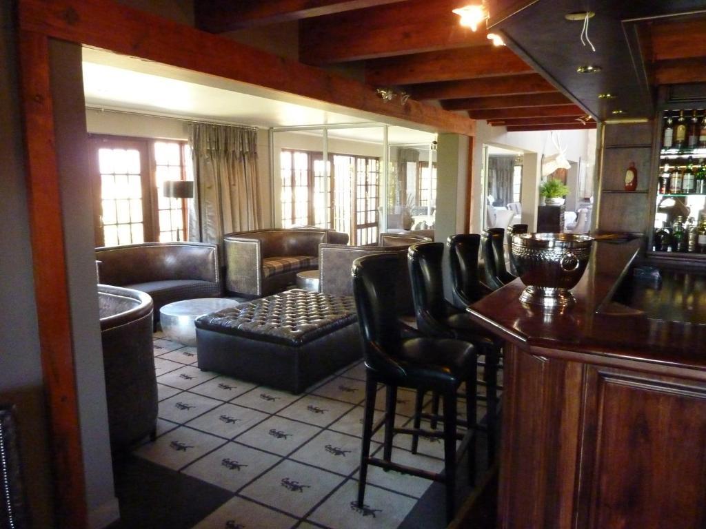 The Highlander Hotel Dullstroom Dış mekan fotoğraf